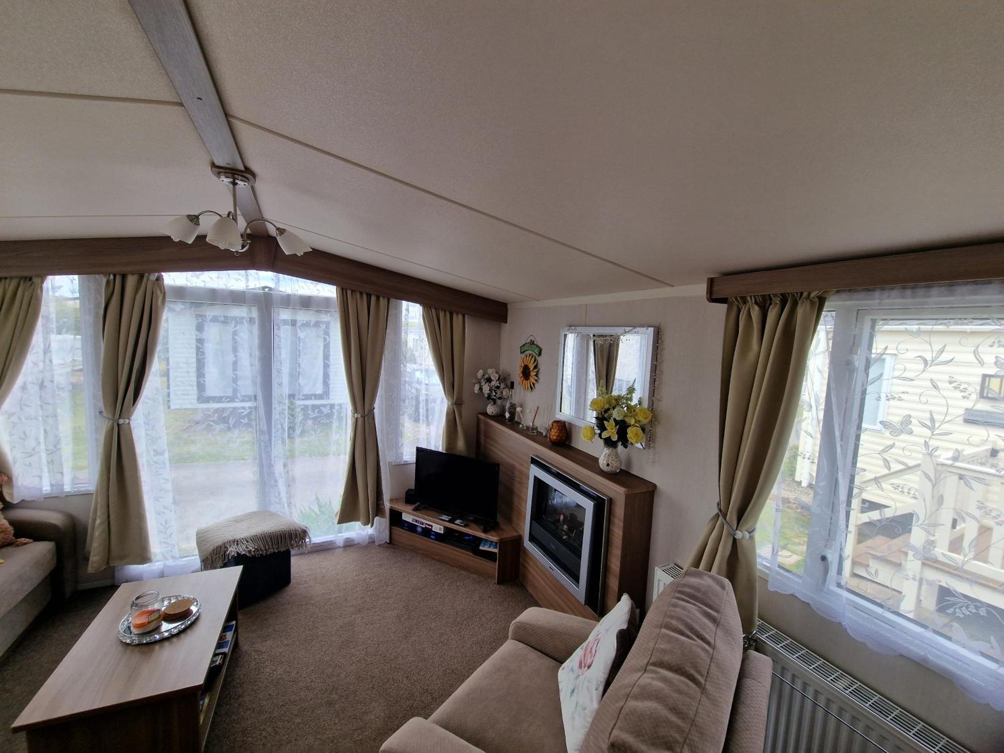 Durdlee Door, D27, Main Rd, West Lulworth, Wareham Bh20 5Pu Hotel Exterior foto