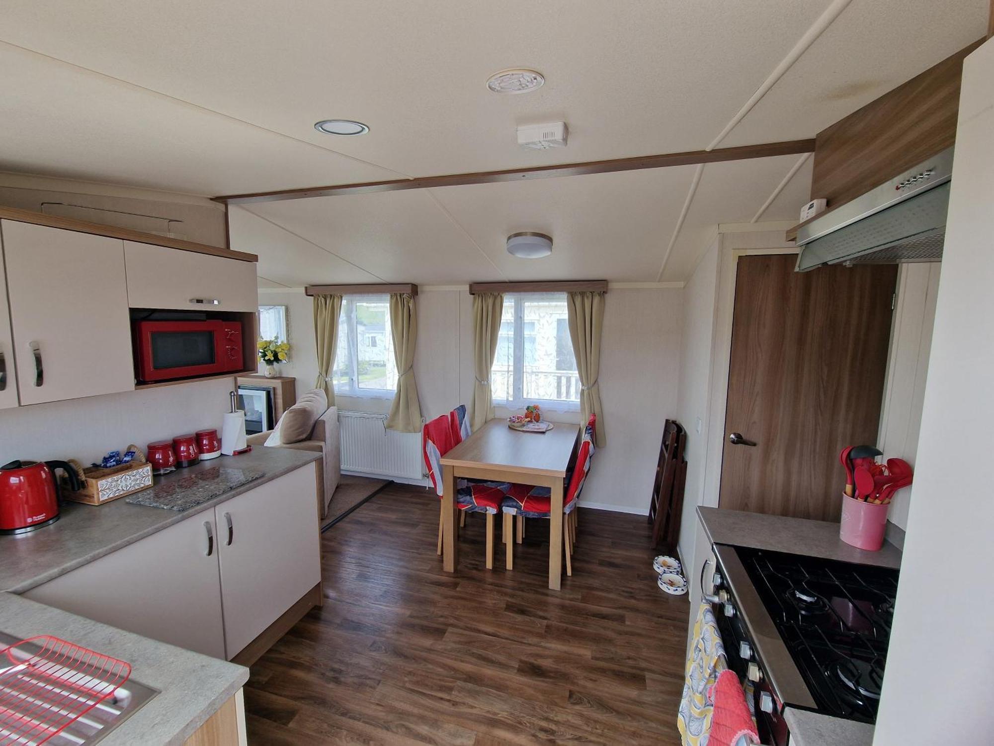 Durdlee Door, D27, Main Rd, West Lulworth, Wareham Bh20 5Pu Hotel Exterior foto